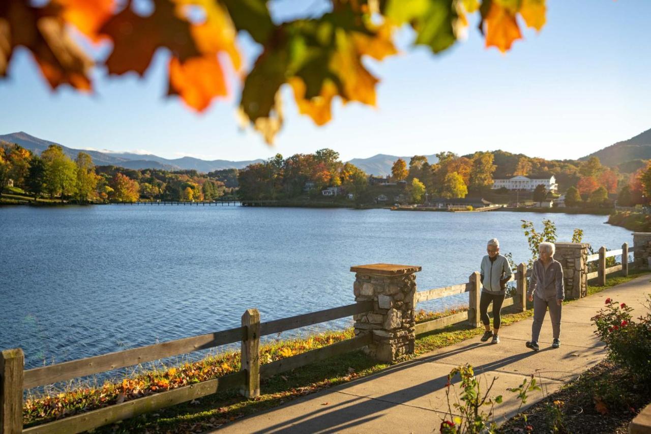Hillside Lodge Lake Junaluska エクステリア 写真